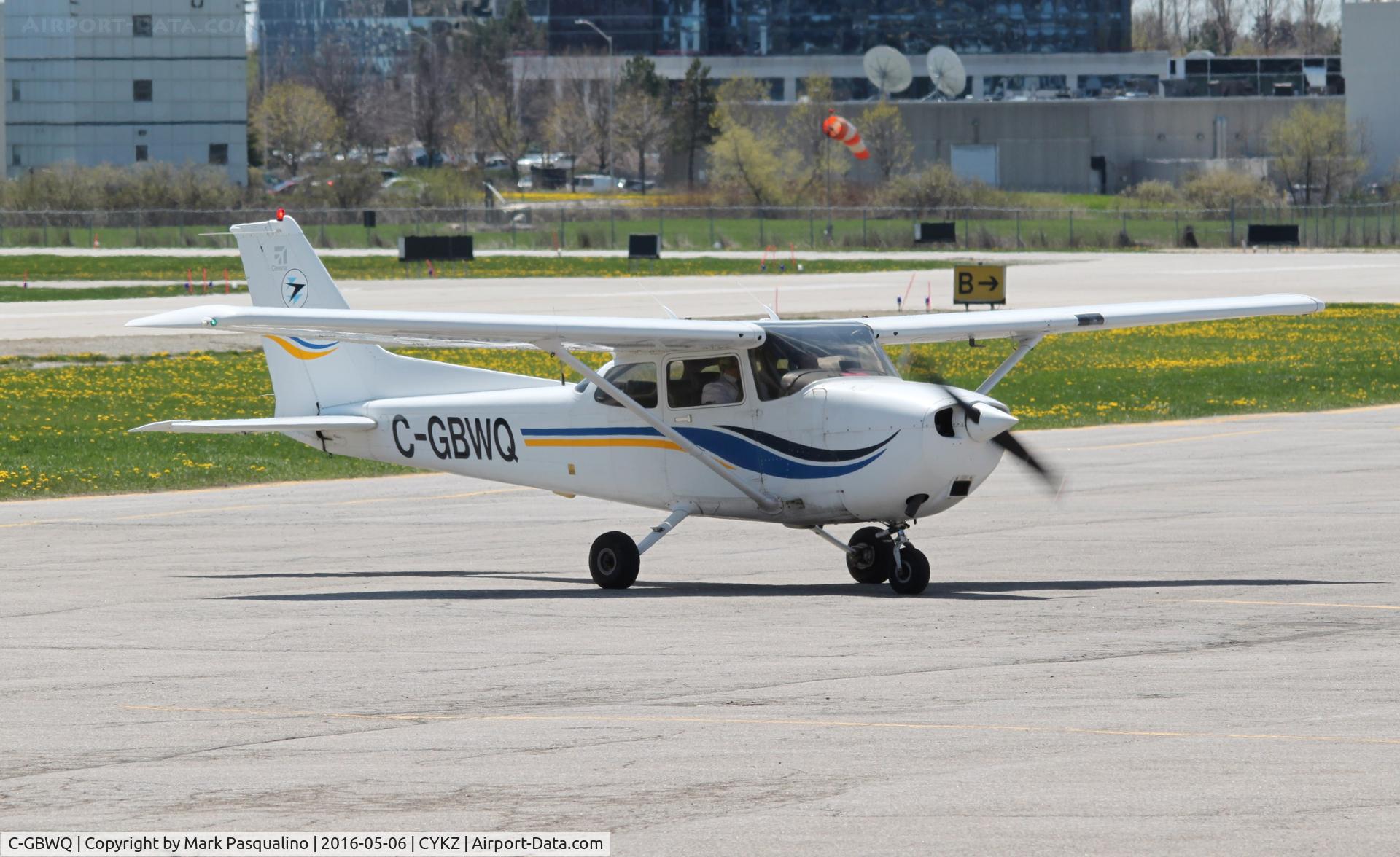 C-GBWQ, 1999 Cessna 172S C/N 172S8158, Cessna 172S