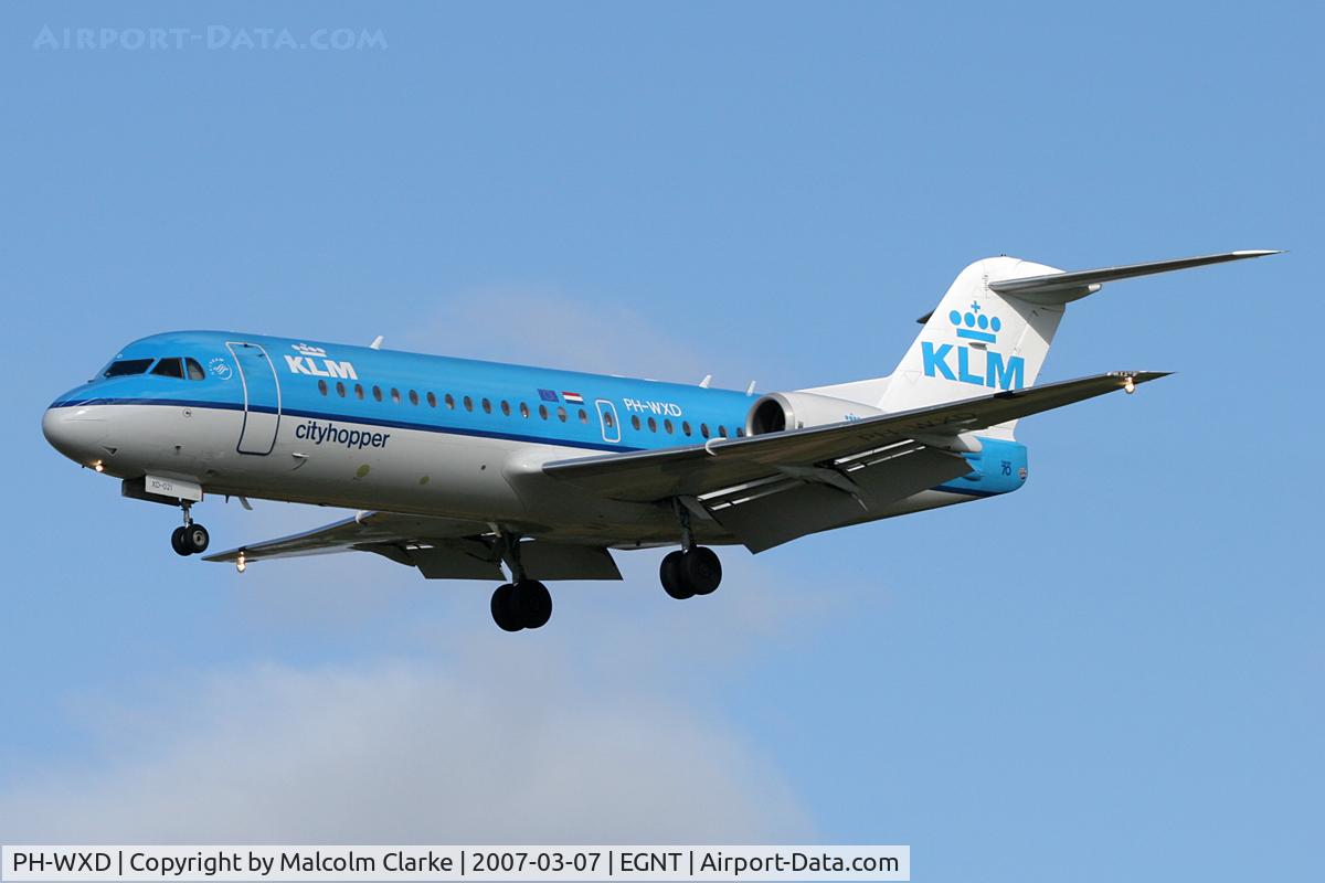 PH-WXD, 1995 Fokker 70 (F-28-0070) C/N 11563, Fokker 70, Newcastle Airport, May 2007.