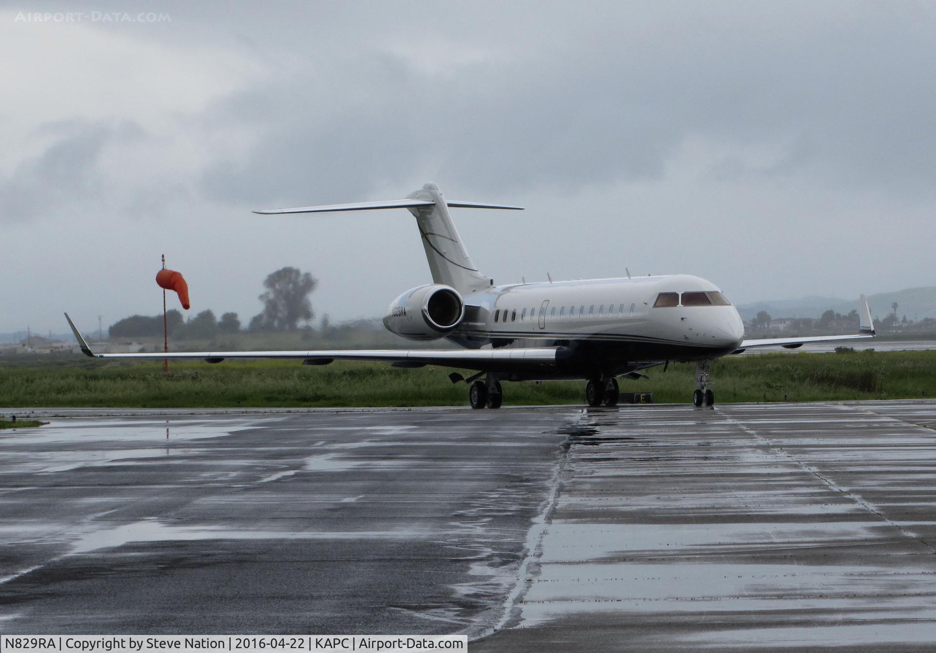 N829RA, 1999 Bombardier BD-700-1A11 Global Express 5000 C/N 9029, R66 Leasing (Alexandria, VA) 1999 Bombardier BD-700-1A10 Global Express arriving in the rain @  Napa County Airport, CA