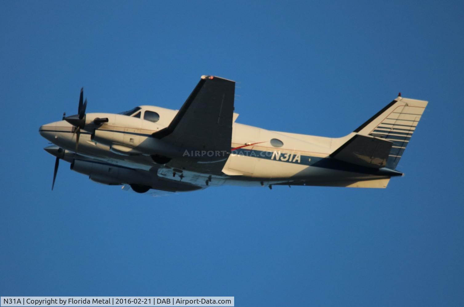 N31A, 1978 Beech E-90 King Air C/N LW-281, Beech E-90