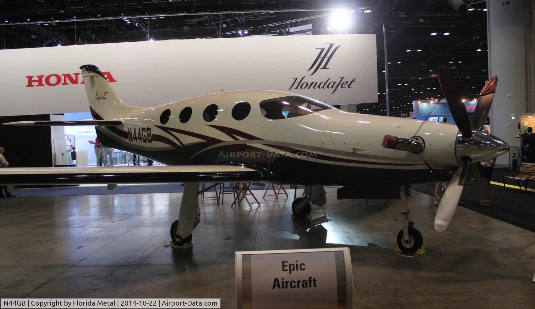 N44GB, AIR Epic LT C/N 038, Epic LT at NBAA Orlando