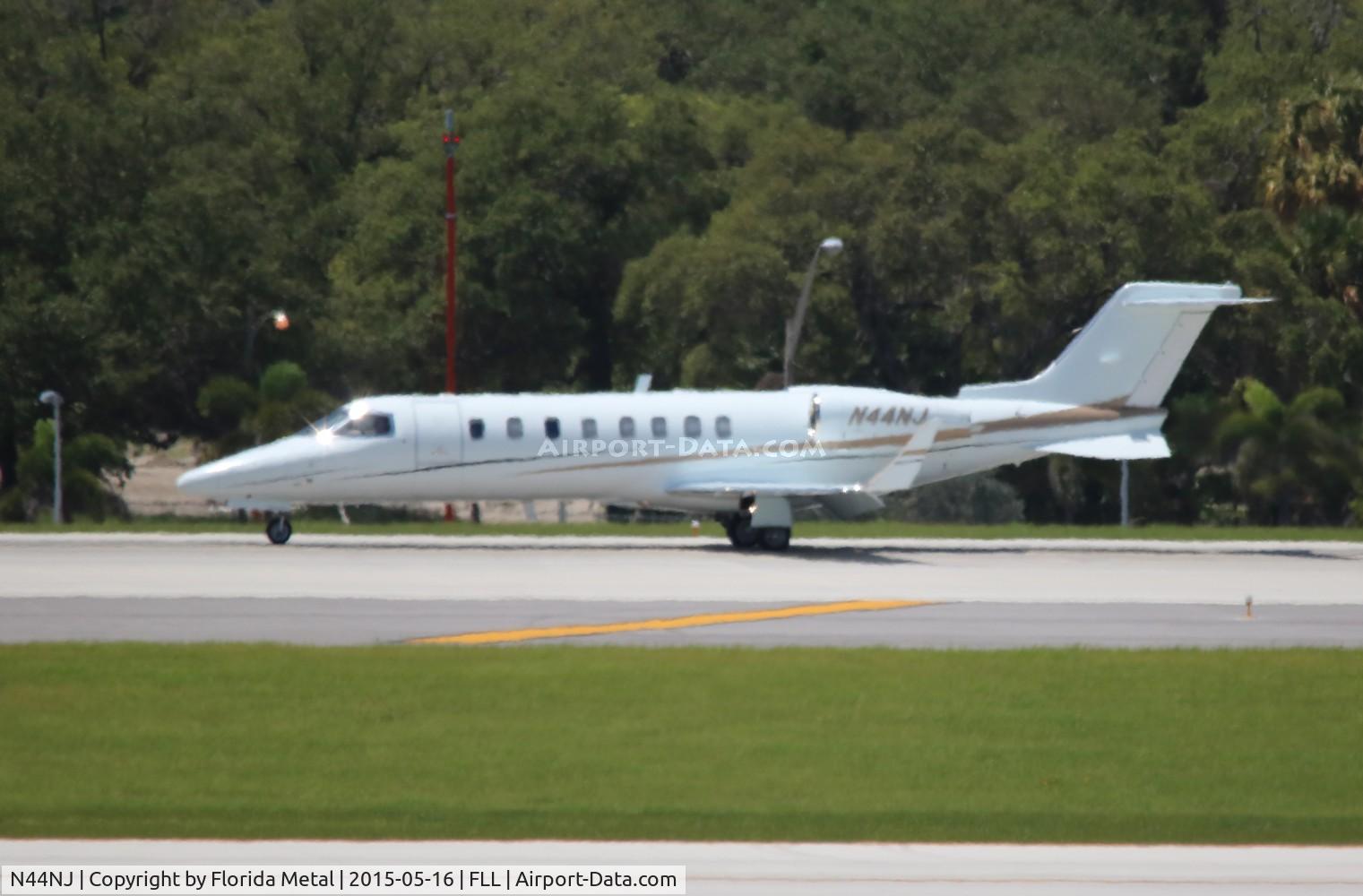 N44NJ, 2001 Learjet Inc 45 C/N 147, Lear 45