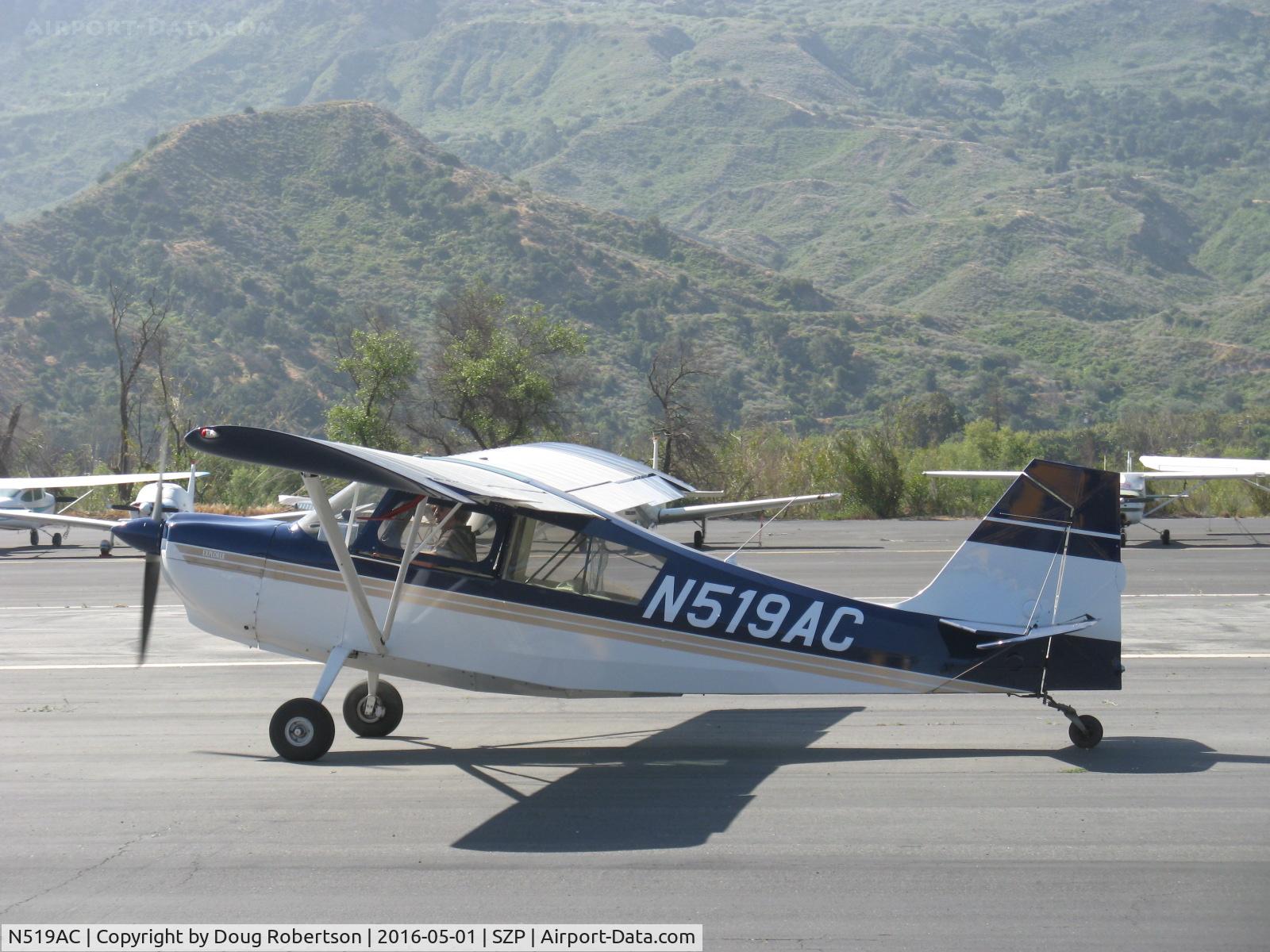 N519AC, 2000 American Champion 7GCBC C/N 1295-2000, 2000 American Champion 7GCBC EXPLORER, Lycoming O-320 150 Hp, taxi to Rwy 22