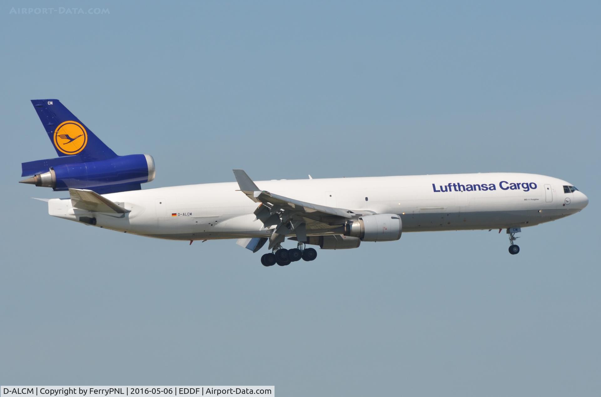 D-ALCM, 2001 McDonnell Douglas MD-11F C/N 48805, Lufthansa MD11F