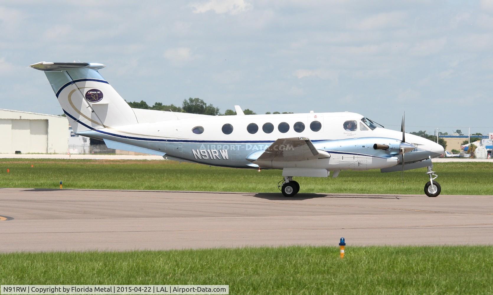N91RW, 1984 Beech 300 C/N FA-21, King Air 300
