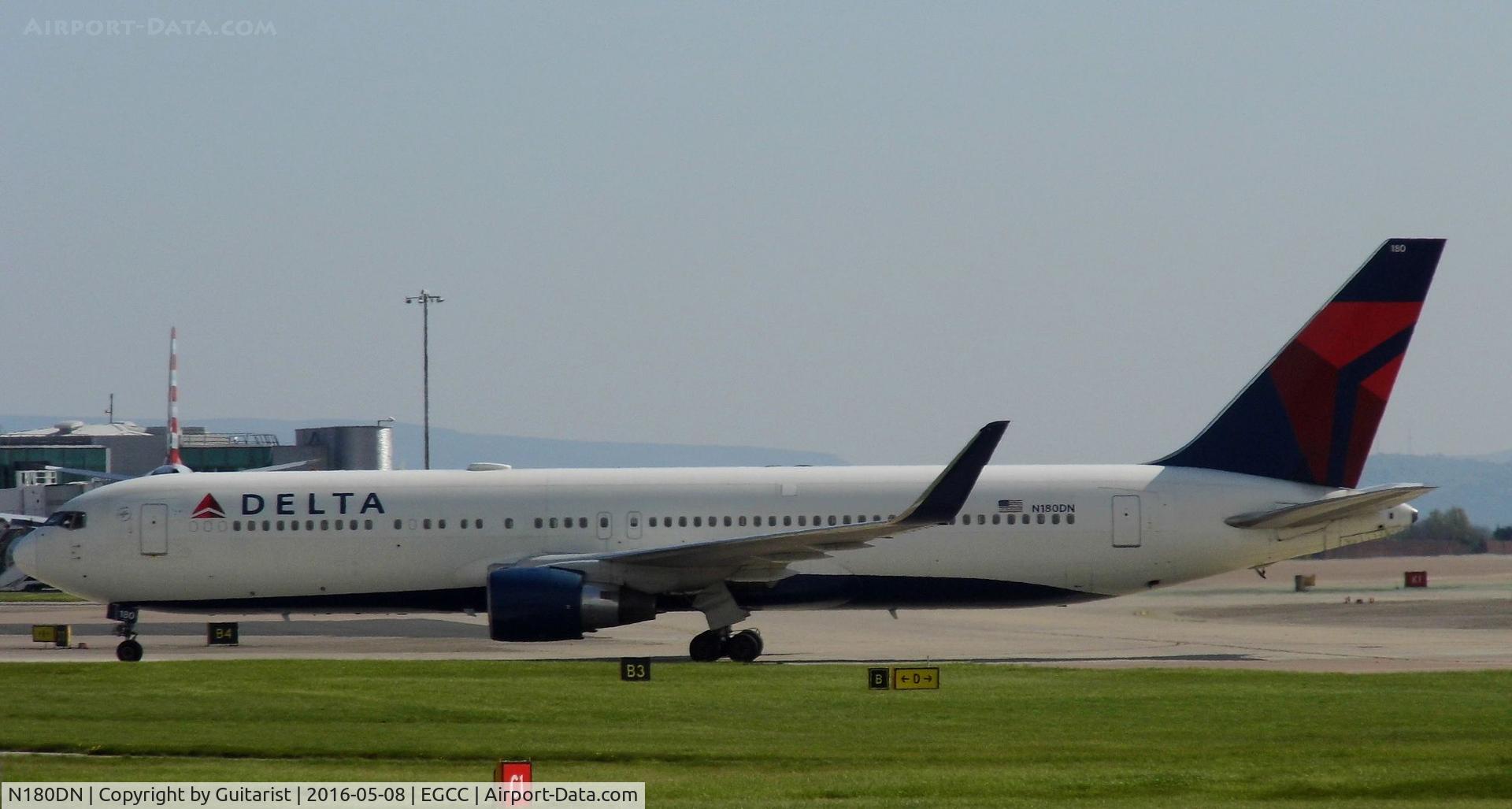 N180DN, 1992 Boeing 767-332 C/N 25985, At Manchester