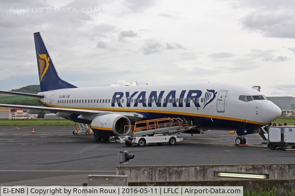 EI-ENB, 2010 Boeing 737-8AS C/N 40289, Parked from Porto