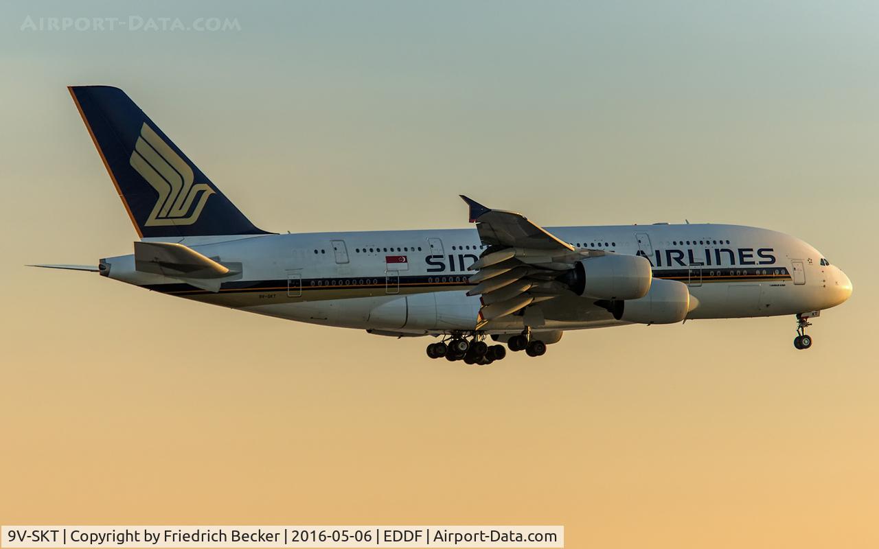 9V-SKT, 2012 Airbus A380-841 C/N 092, on final RW07C