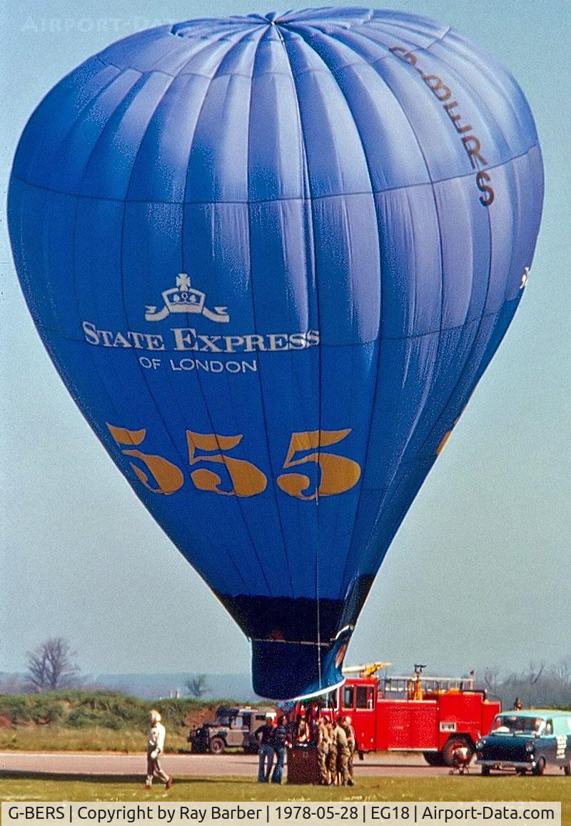 G-BERS, 1977 Thunder Balloons Ltd THUNDER AX6-56A C/N 108, Thunder Ax6-56A HAFB [108] Bassingbourn~G 28/05/1978. From a slide.
