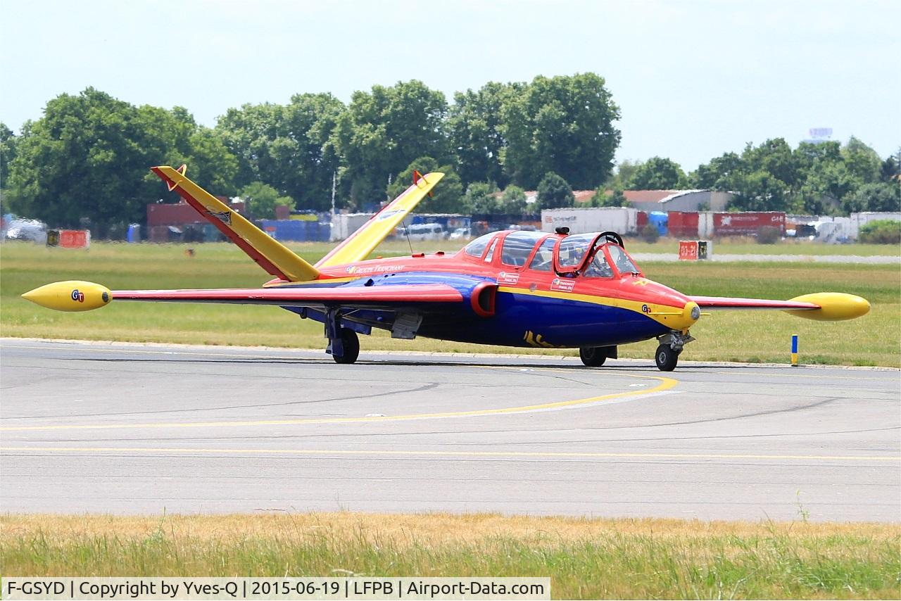 F-GSYD, Fouga CM-170 Magister C/N 455, Fouga CM-170 Magister, Taxiing to holding point, Paris-Le Bourget (LFPB-LBG) Air Show 2015