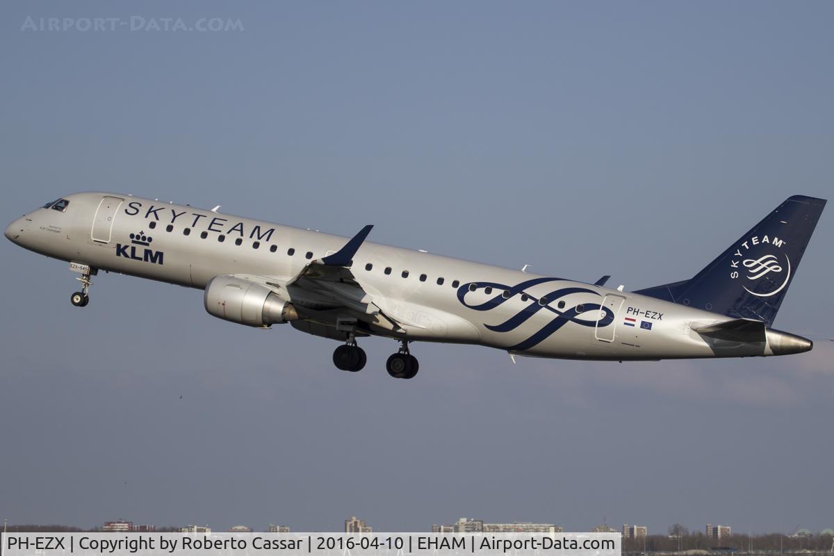 PH-EZX, 2012 Embraer 190LR (ERJ-190-100LR) C/N 19000545, Amsterdam