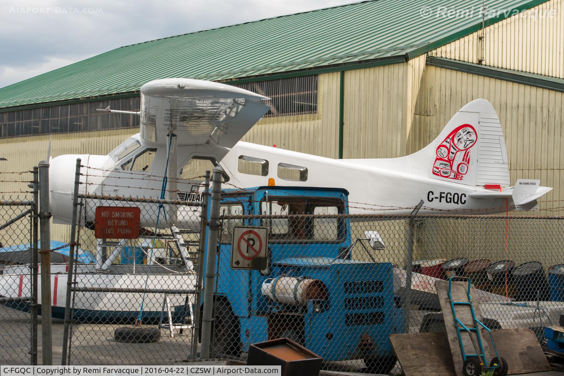 C-FGQC, 1949 De Havilland Canada DHC-2 Beaver Mk.1 C/N 75, In a corner. Repairs ?