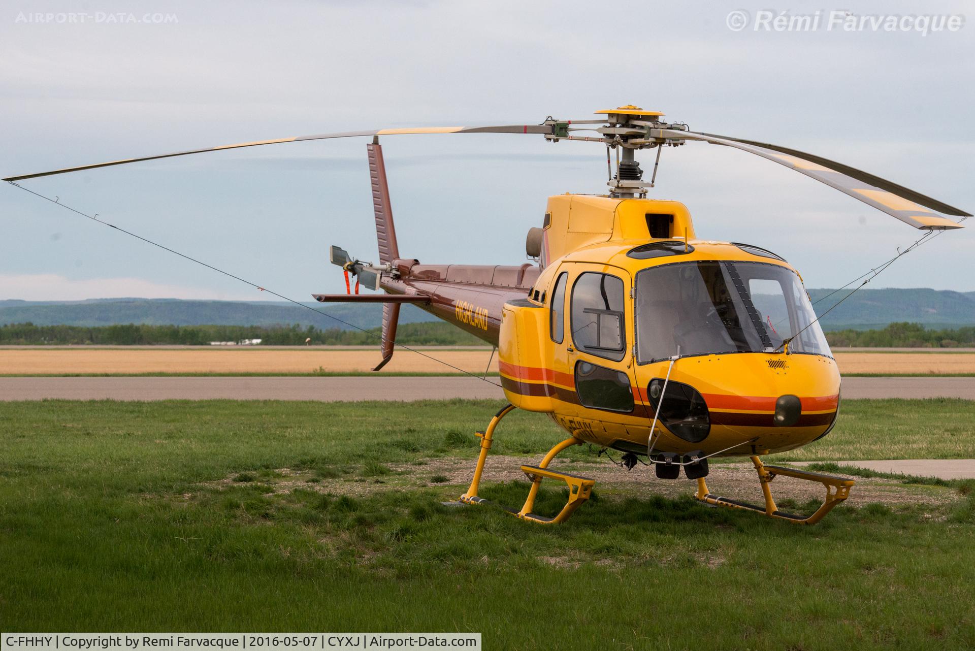 C-FHHY, 1982 Aerospatiale AS-350BA Ecureuil C/N 1650, At Highland base.