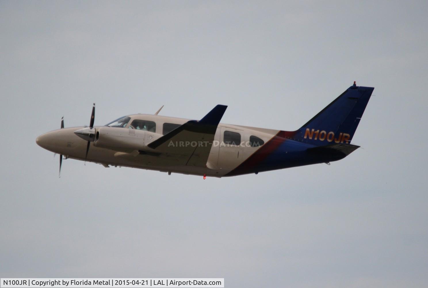 N100JR, 1969 Piper PA-31-310 Navajo C/N 31-599, PA-31-310