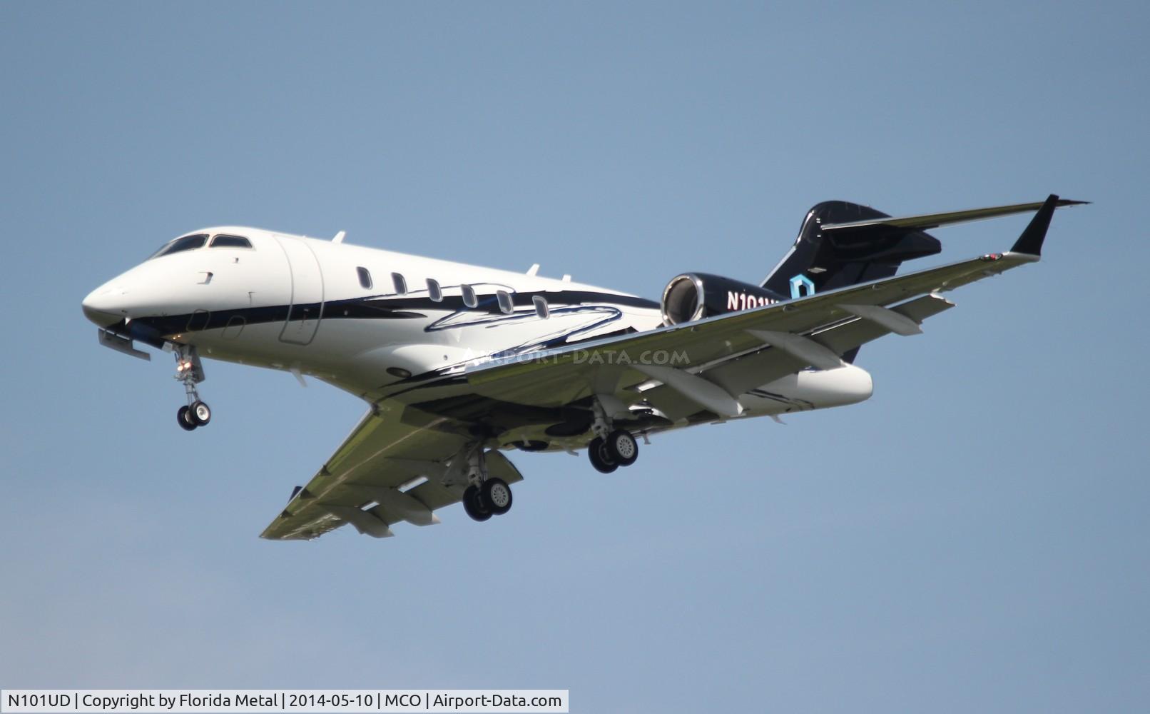 N101UD, 2008 Bombardier Challenger 300 (BD-100-1A10) C/N 20220, Challenger 300
