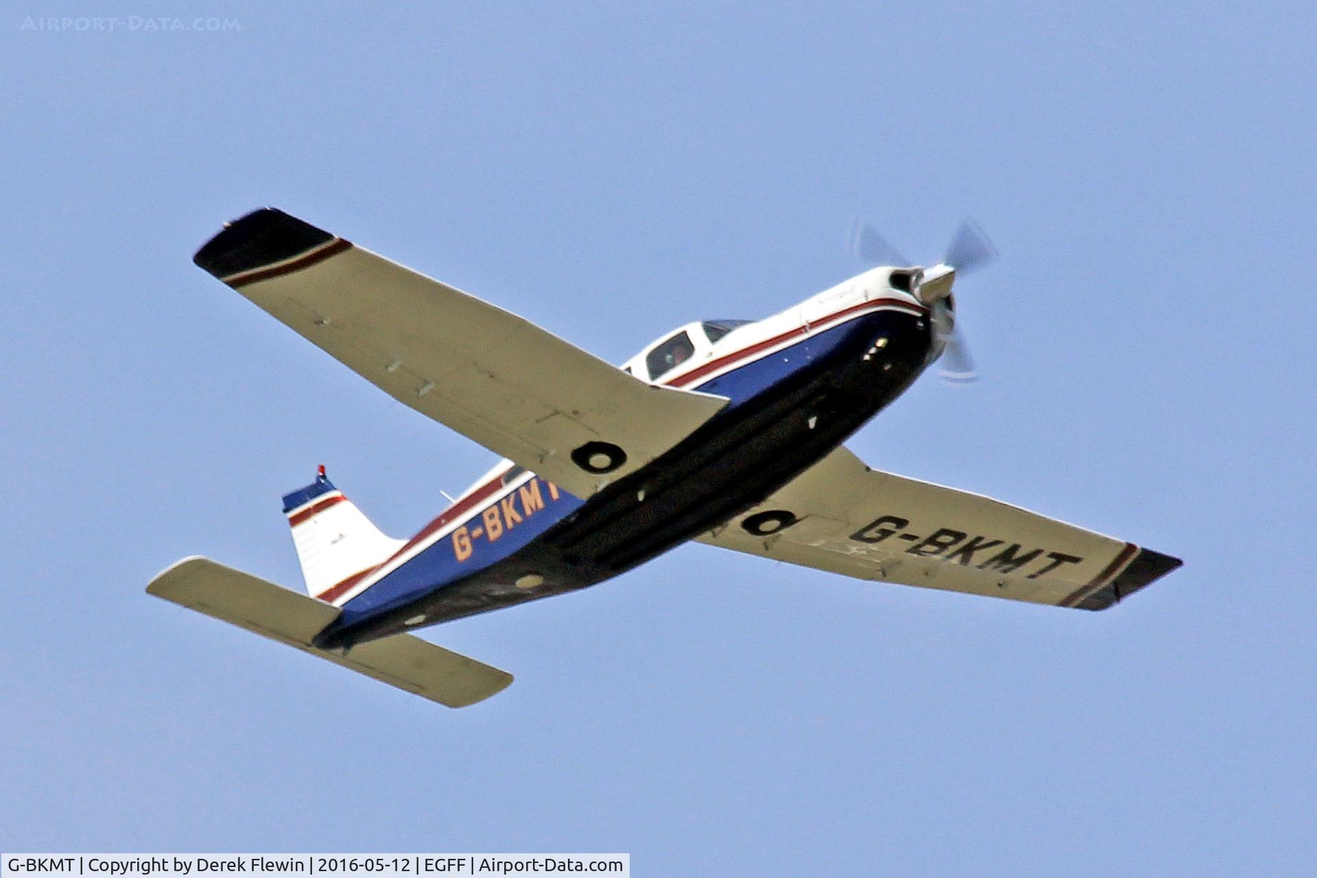 G-BKMT, 1981 Piper PA-32R-301 Saratoga SP C/N 32R-8213013, Saratoga SP, Swansea based, previously N8000Z, seen in the overhead following an ILS approach, en-route RTB.