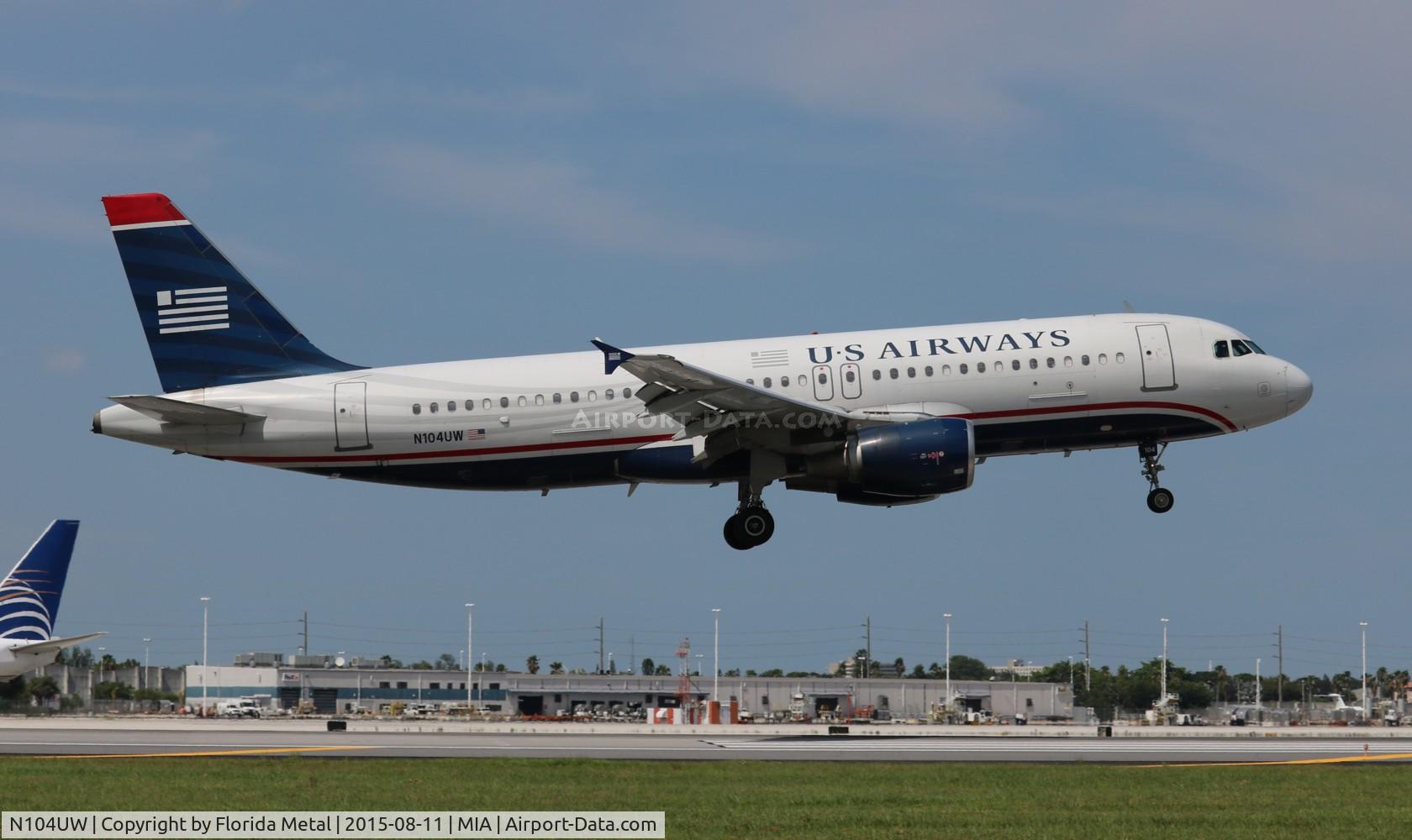 N104UW, 1999 Airbus A320-214 C/N 0863, US Airways