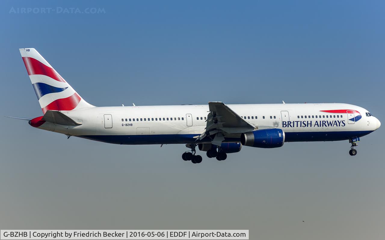 G-BZHB, 1998 Boeing 767-336 C/N 29231, on final RW07C