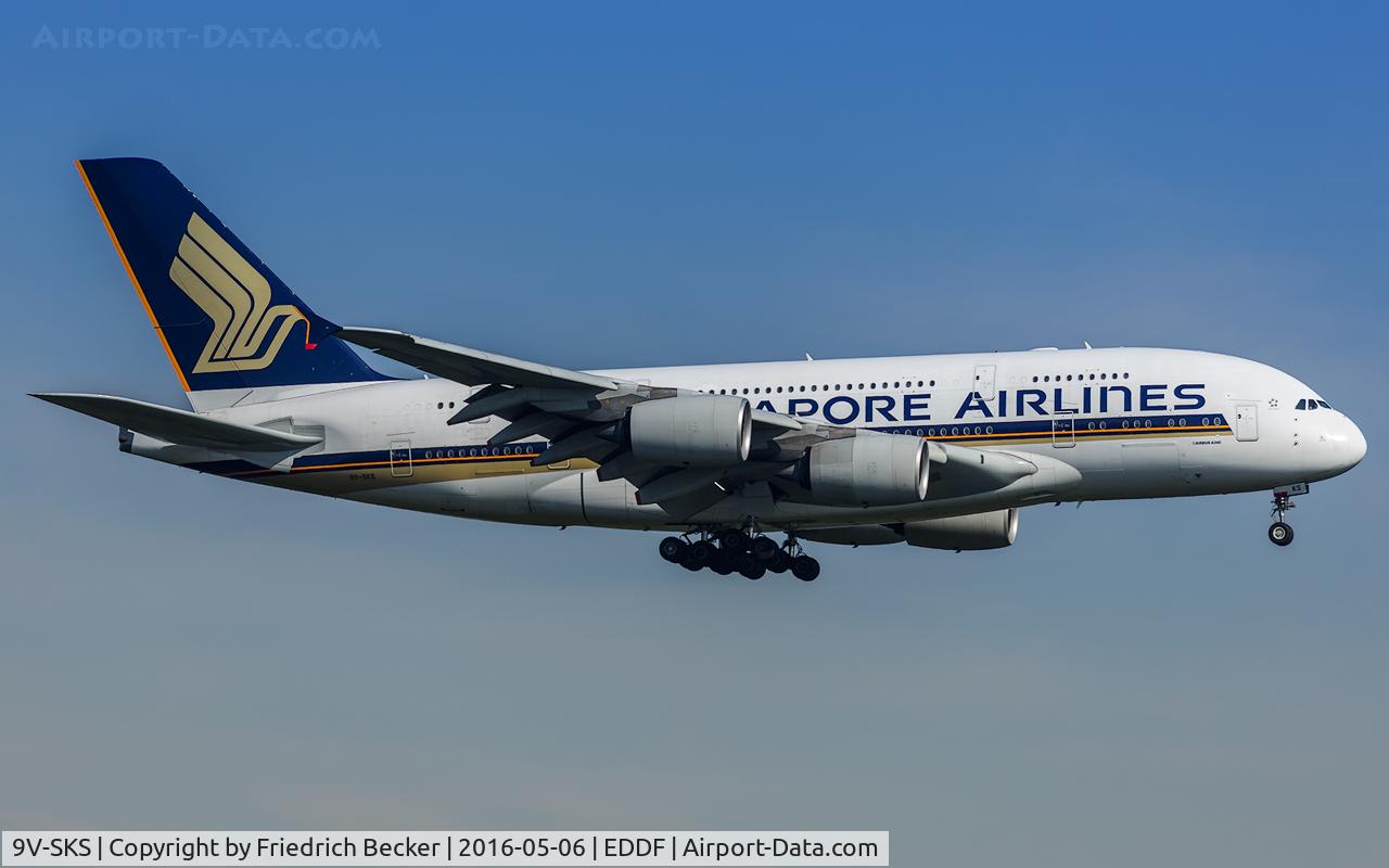 9V-SKS, 2012 Airbus A380-841 C/N 085, on final RW07C