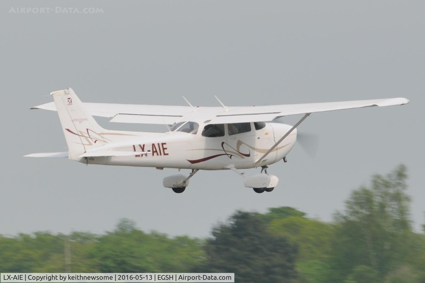 LX-AIE, Cessna 172S Skyhawk SP C/N 172S10739, Nice Visitor.