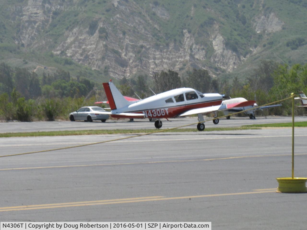 N4306T, 1971 Piper PA-28R-200 Cherokee Arrow C/N 28R-7235004, 1971 Piper PA-28R-200 ARROW 200, Lycoming IO-360-C1C 200 Hp, liftoff Rwy 22