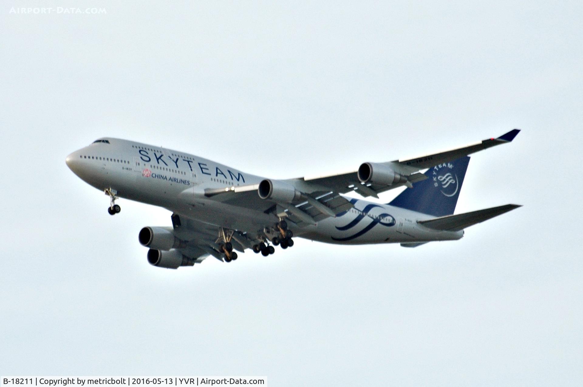 B-18211, 2004 Boeing 747-409 C/N 33735, Now in Skyteam livery. CI32 from Taipei