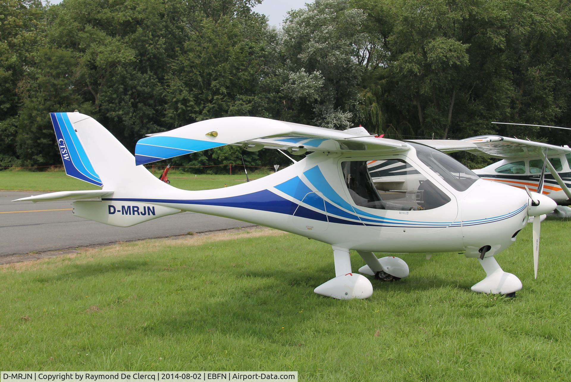 D-MRJN, Flight Design CT-SW C/N 98-11-01-41, Koksijde fly in 2014.