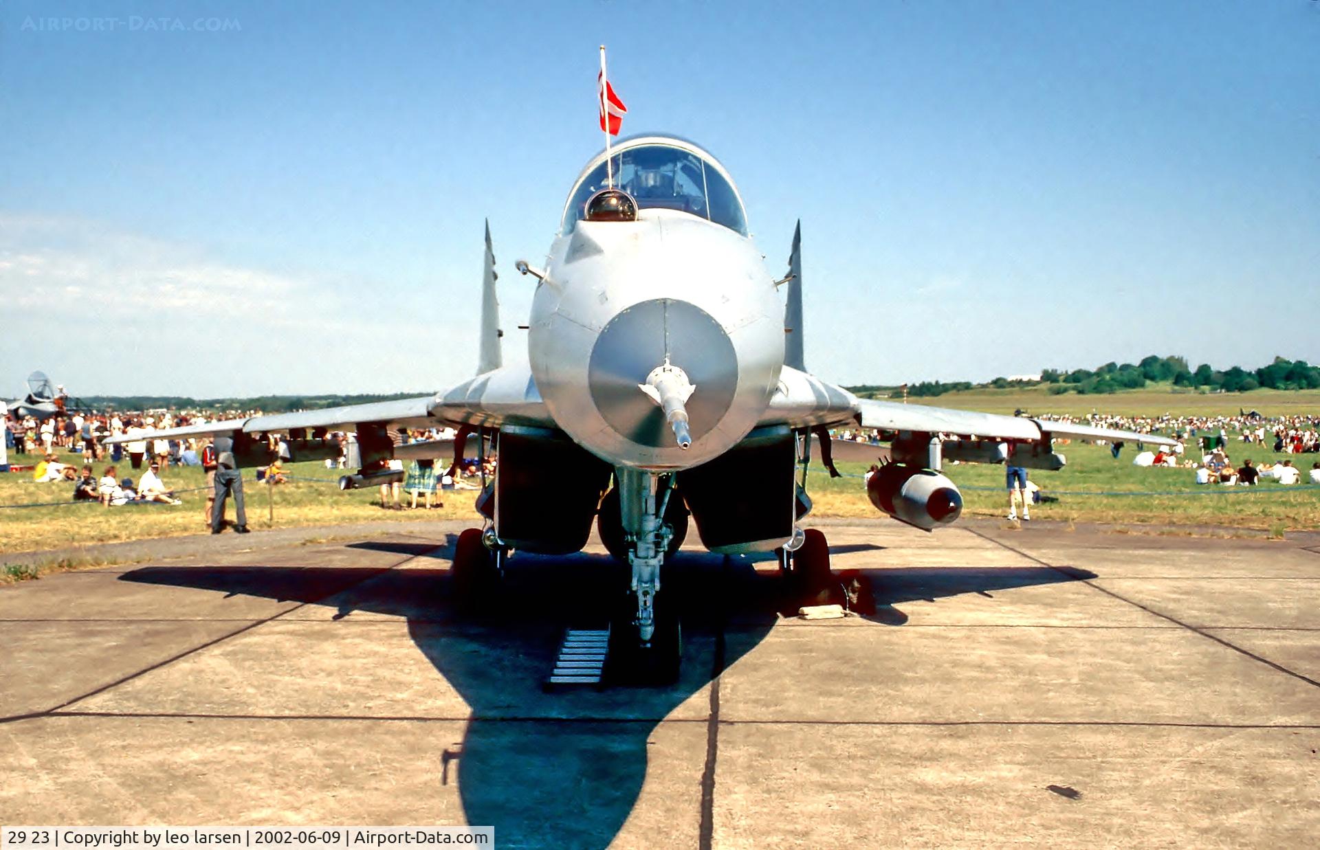 29 23, Mikoyan-Gurevich MiG-29GT C/N N50903006526, Vaerloese AB Denmark 9.6.02