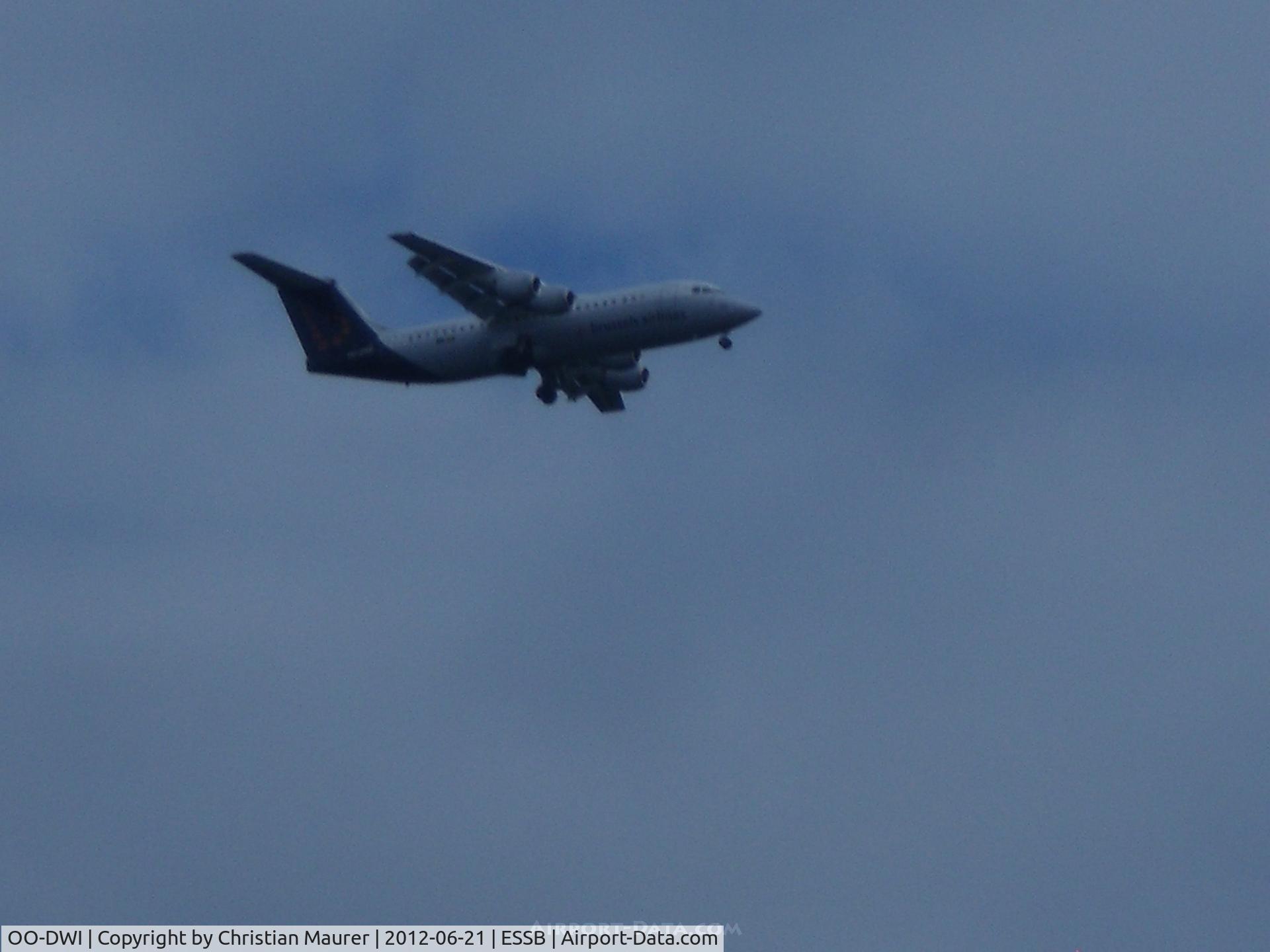 OO-DWI, 1999 British Aerospace Avro 146-RJ100 C/N E3342, BAE 146