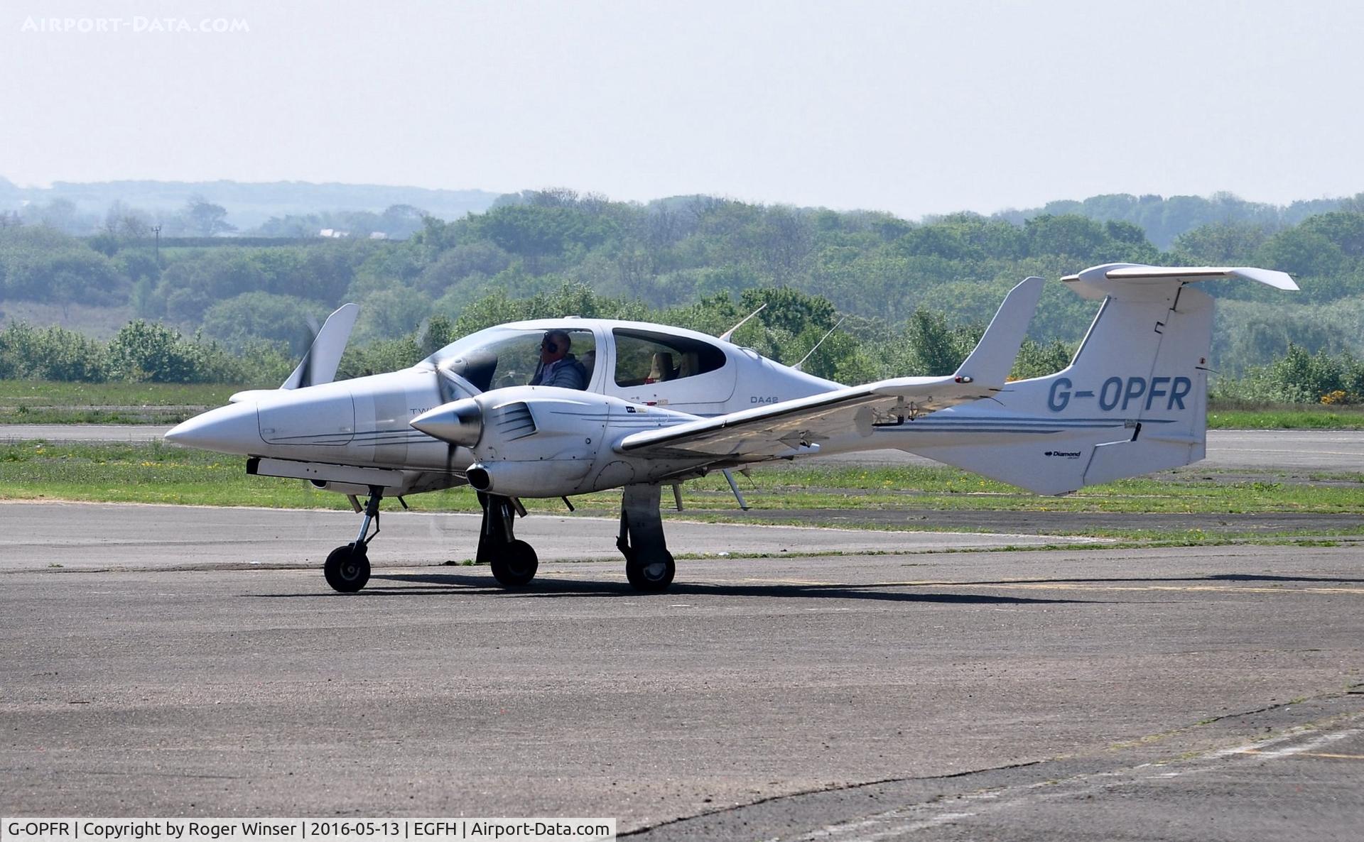 G-OPFR, 2005 Diamond DA-42 Twin Star C/N 42.077, Visiting Twin Star.