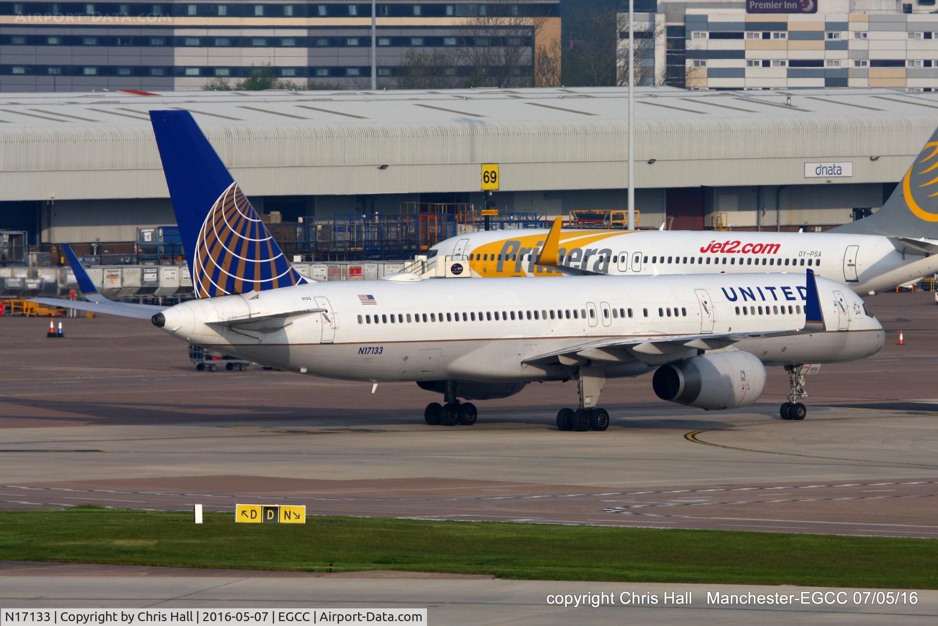 N17133, 1998 Boeing 757-224 C/N 29282, United