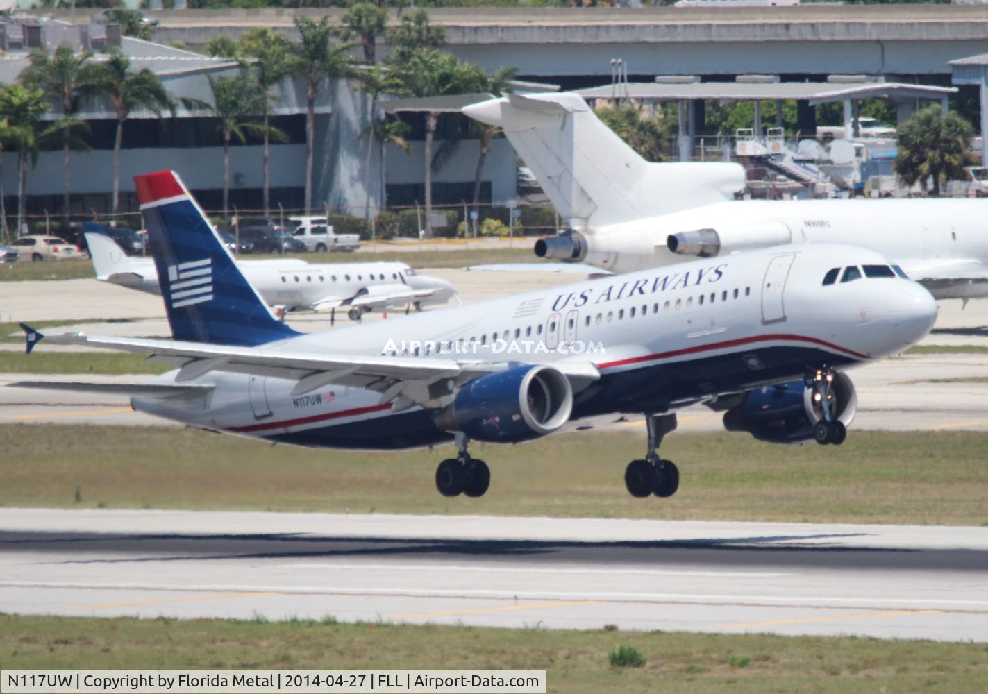 N117UW, 2000 Airbus A320-214 C/N 1224, USAirways A320