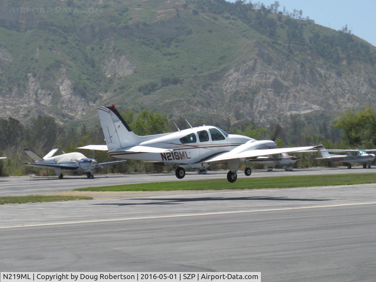 N219ML, 1966 Beech C55 Baron (95-C55) C/N TE-243, 1966 Beech 95-C55 BARON, two Continental IO-520-C 285 Hp each, takeoff climb Rwy 22