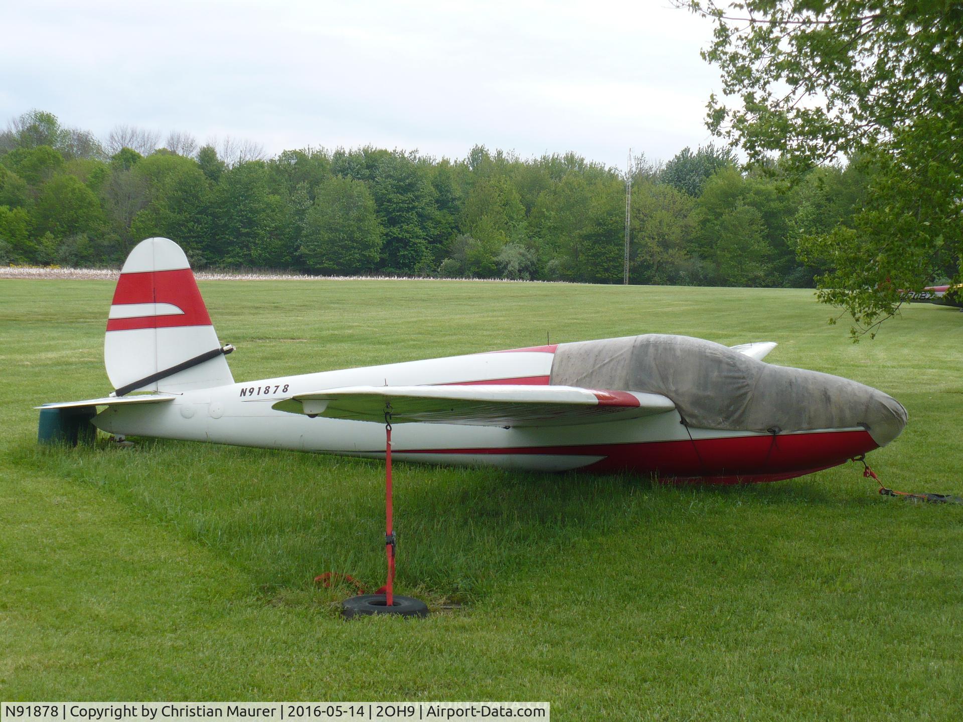 N91878, 1950 Schweizer SGS 1-23 C/N 14, Schweizer SGS 1-23 #014 on the line