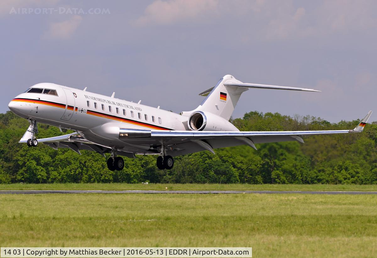14 03, 2010 Bombardier BD-700-1A11 Global 5000 C/N 9411, 14+03