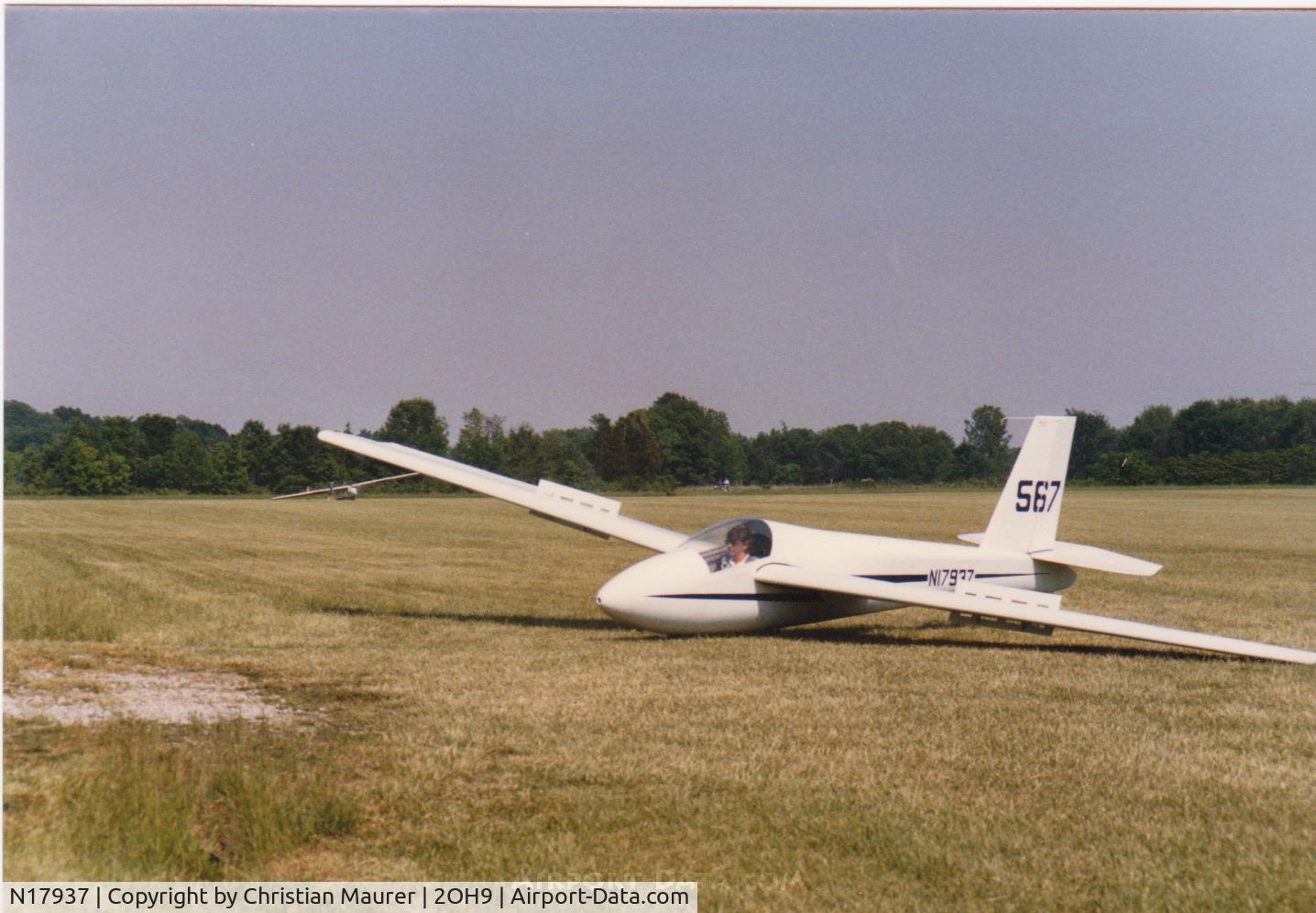 N17937, 1973 Schweizer SGS 1-26E C/N 567, Schweizer SGS 1-26E #567