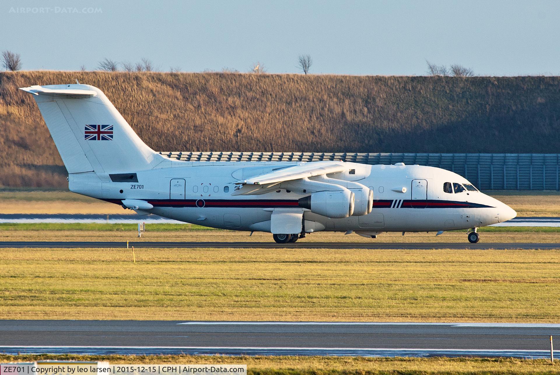 ZE701, 1985 British Aerospace BAe.146 CC.2 C/N E1029, Copenhagen 15.12.15