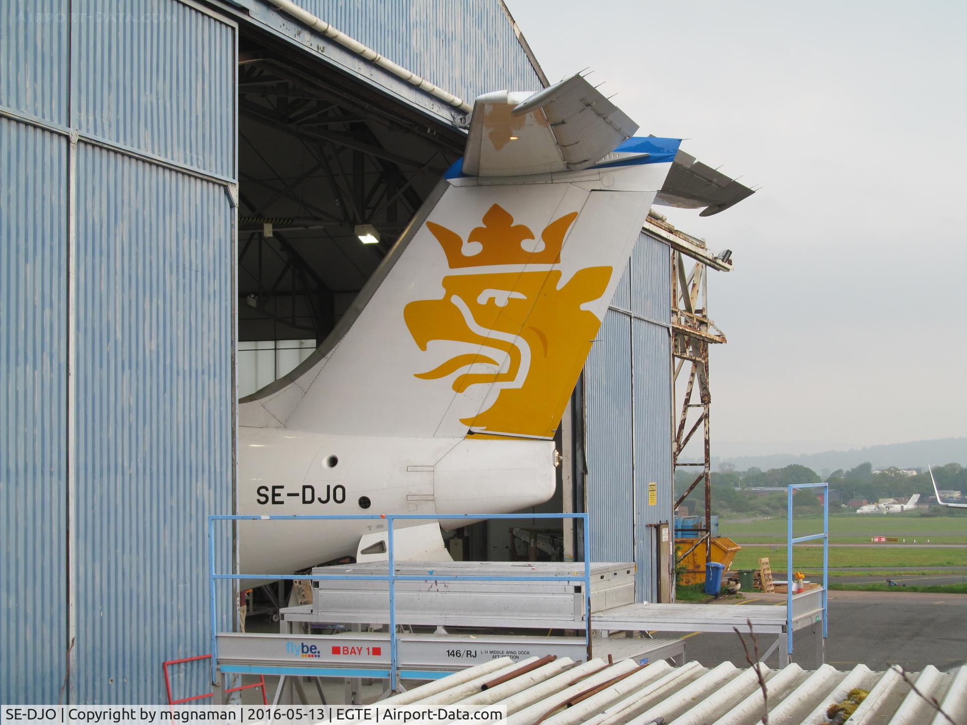 SE-DJO, 1992 British Aerospace BAe.146-200 C/N E2226, peeking out of maintenance hangar
