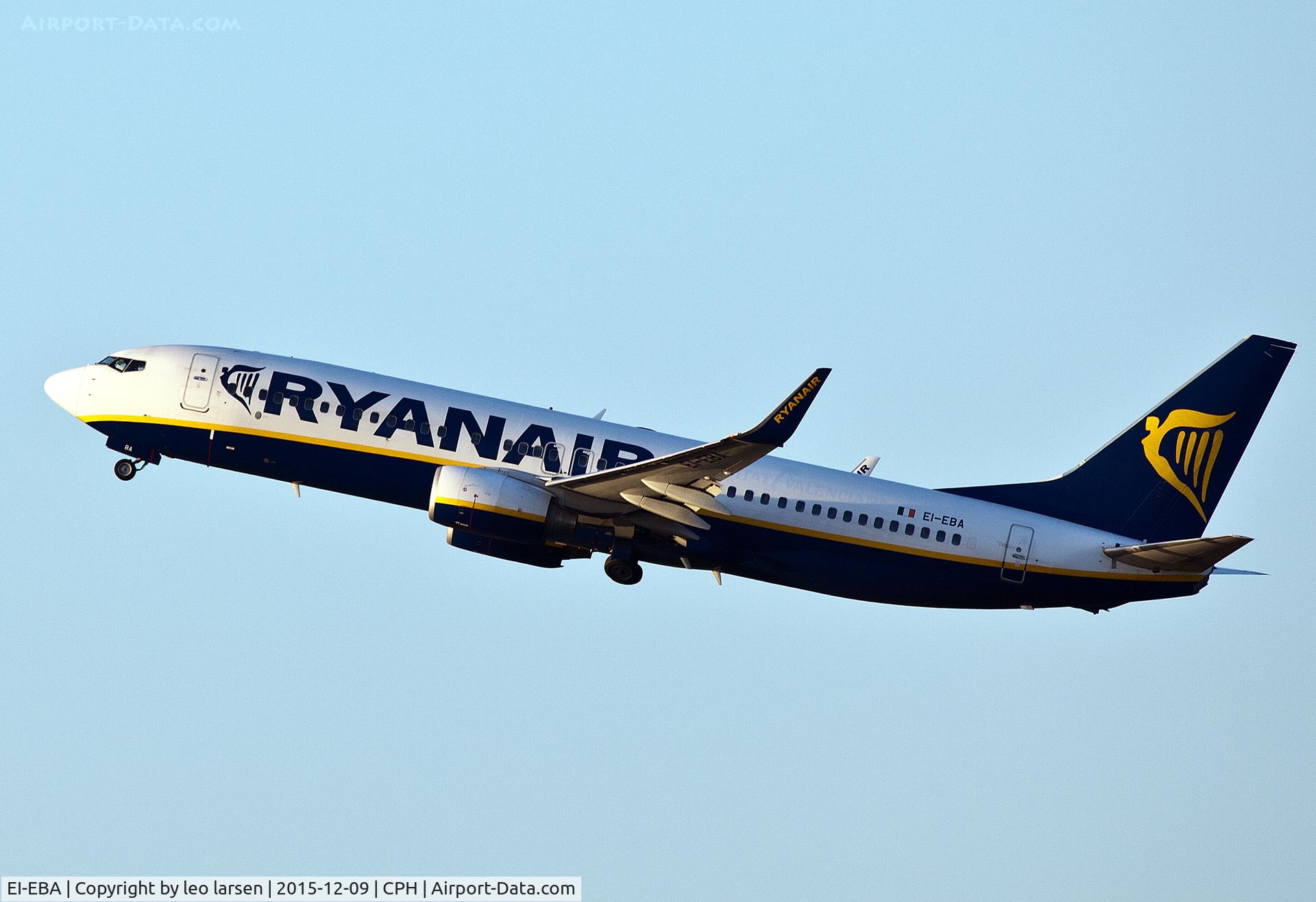 EI-EBA, 2008 Boeing 737-8AS C/N 37516, Copenhagen 9.12.15