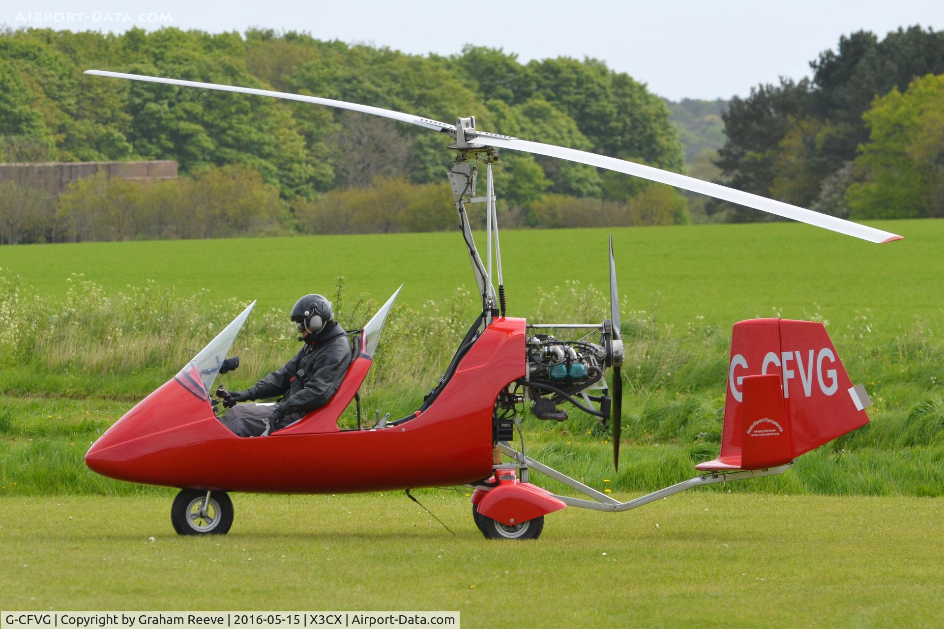 G-CFVG, 2009 Rotorsport UK MTOsport C/N RSUK/MTOS/007, About to depart from Northrepps.