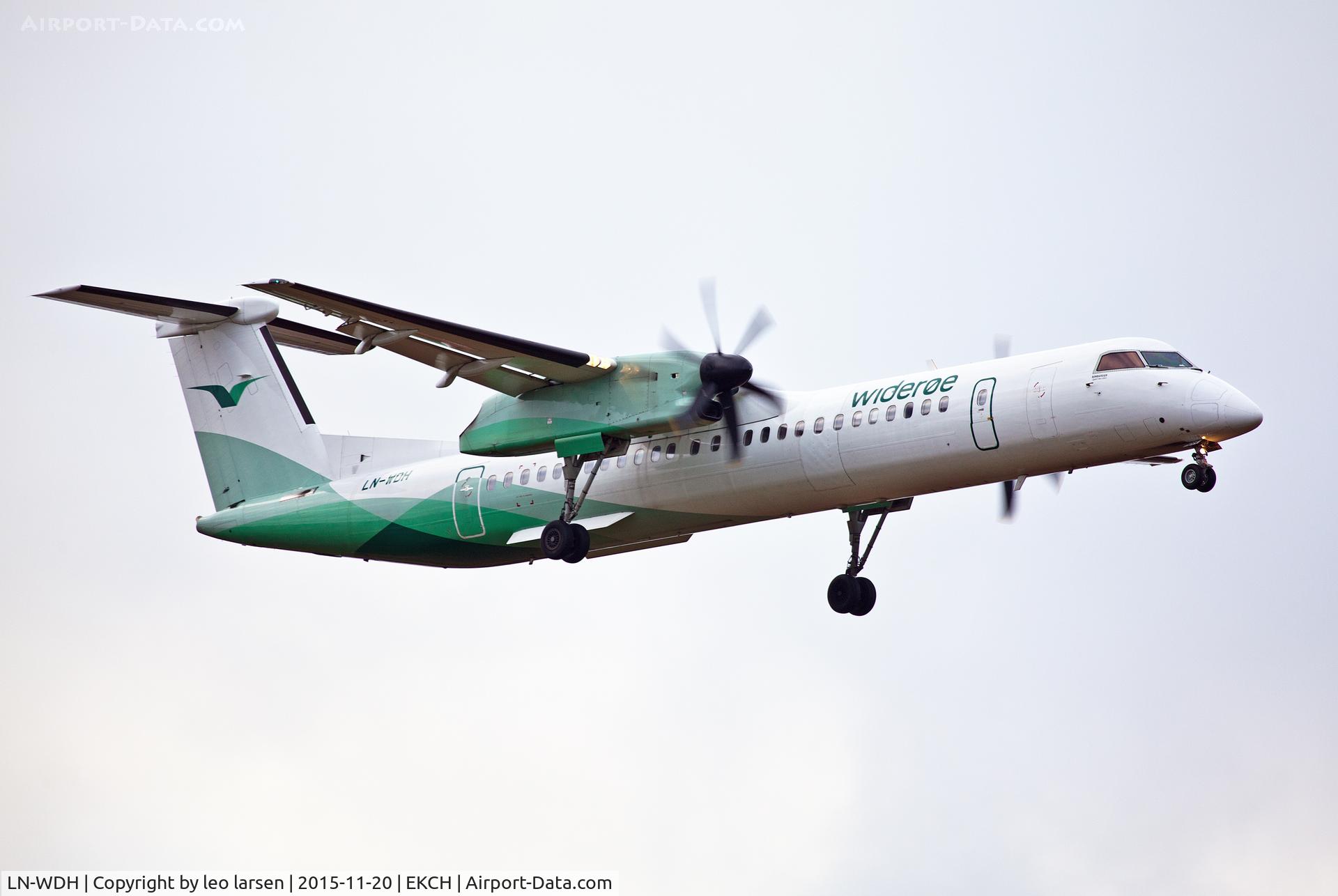 LN-WDH, 2009 De Havilland Canada DHC-8-402Q Dash 8 C/N 4273, Copenhagen 20.11.15