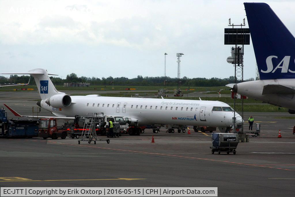 EC-JTT, 2006 Bombardier CRJ-900 (CL-600-2D24) C/N 15074, EC-JTT just arrived from VNO