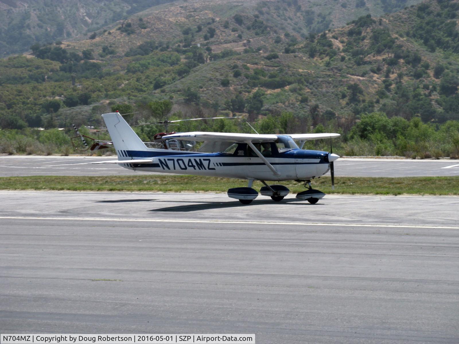 N704MZ, 1976 Cessna 150M C/N 15078732, 1976 Cessna 150M, Continental O-200 100 Hp, landing roll Rwy 22