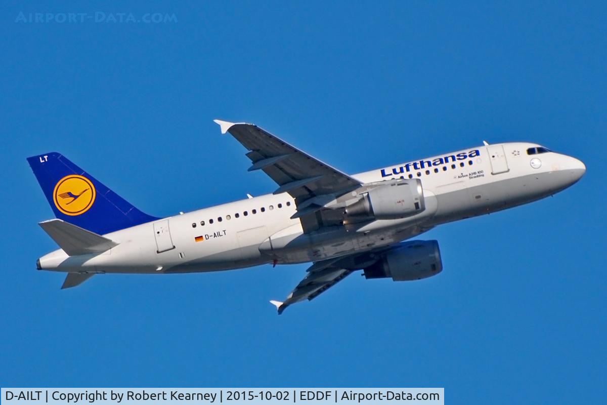 D-AILT, 1997 Airbus A319-114 C/N 738, Climbing out of EDDF