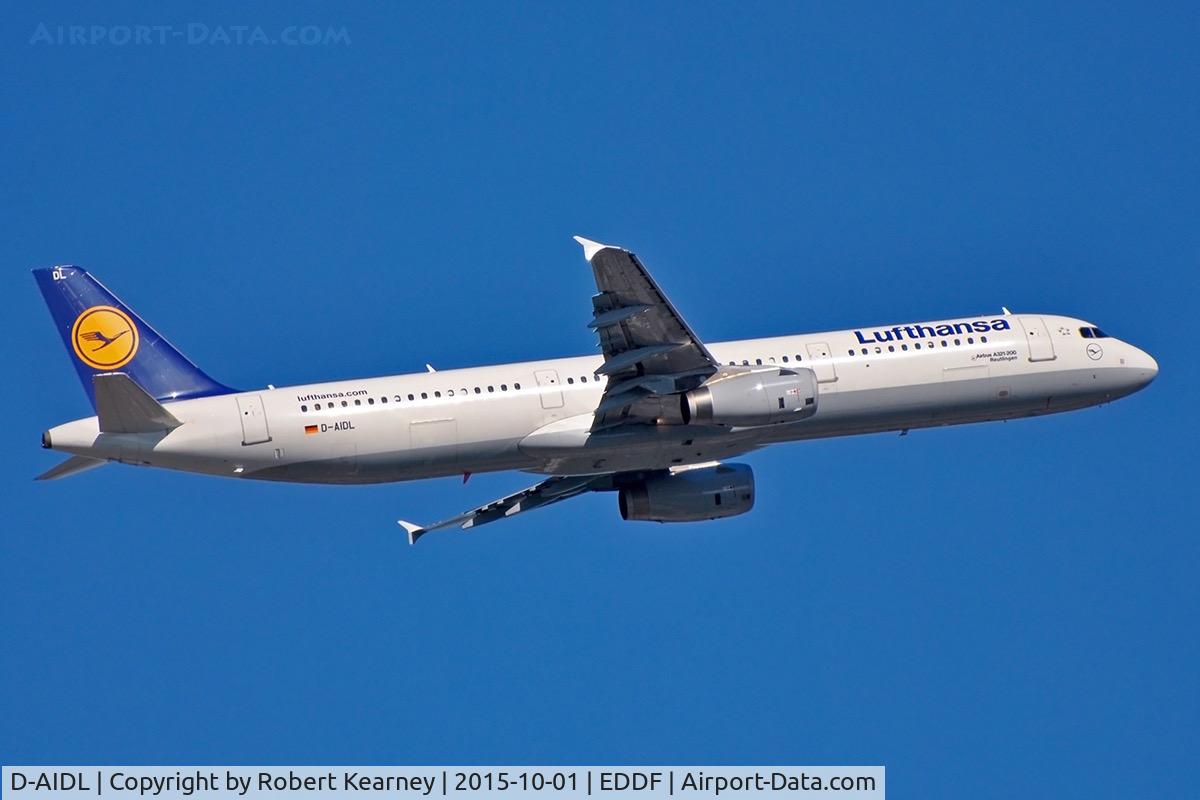 D-AIDL, 2011 Airbus A321-231 C/N 4881, Climbing out of EDDF