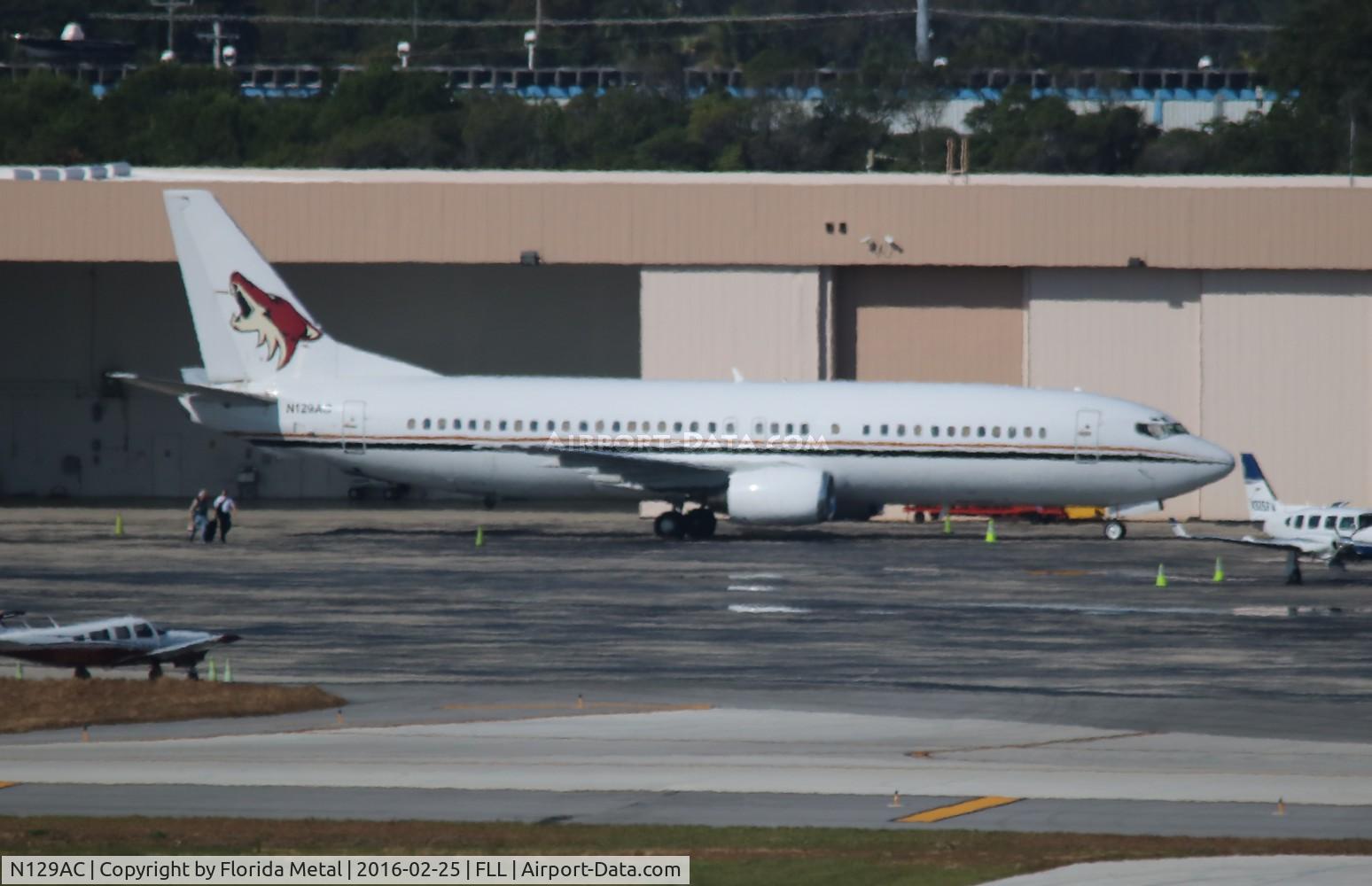 N129AC, 1992 Boeing 737-4Q8 C/N 26280, Phoenix Coyotes 737-400