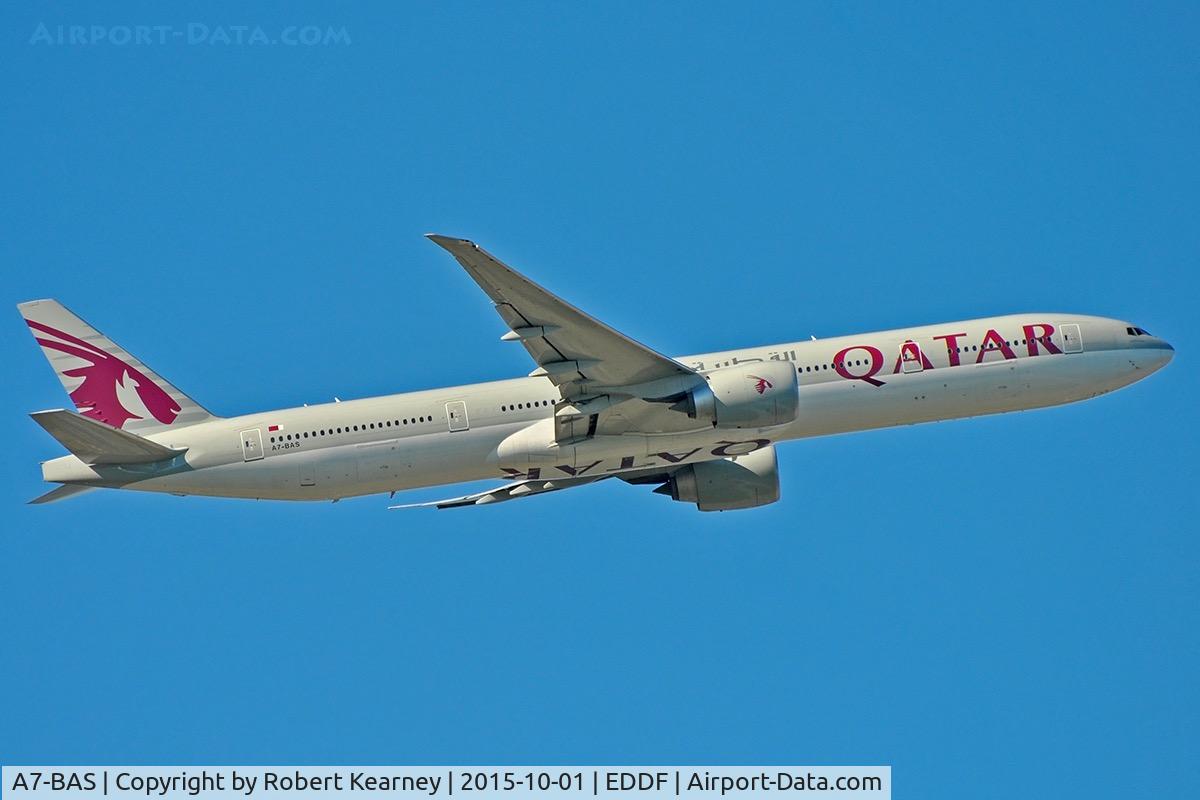 A7-BAS, 2012 Boeing 777-3DZ/ER C/N 41062, Climbing out of EDDF