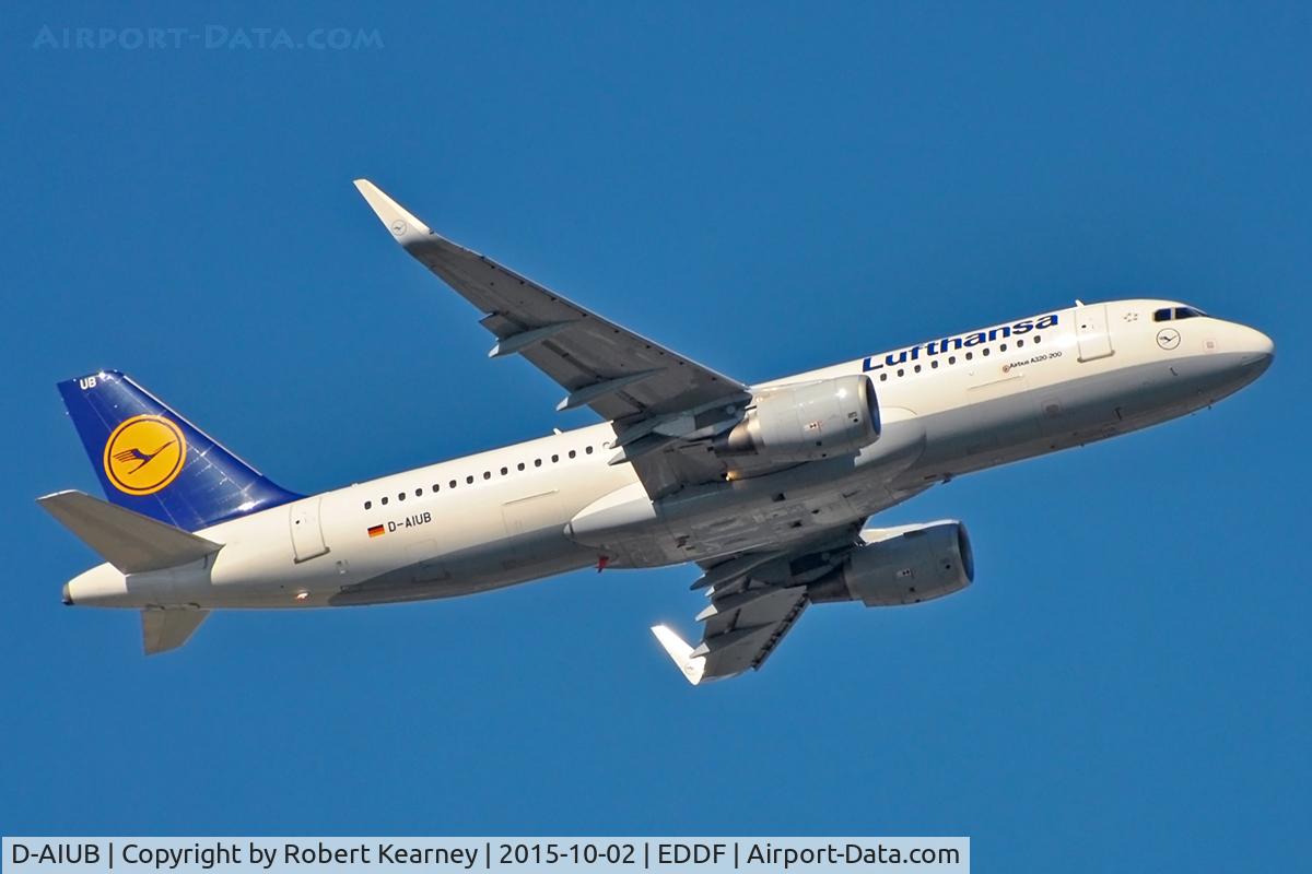D-AIUB, 2014 Airbus A320-214 C/N 5972, Climbing out of EDDF