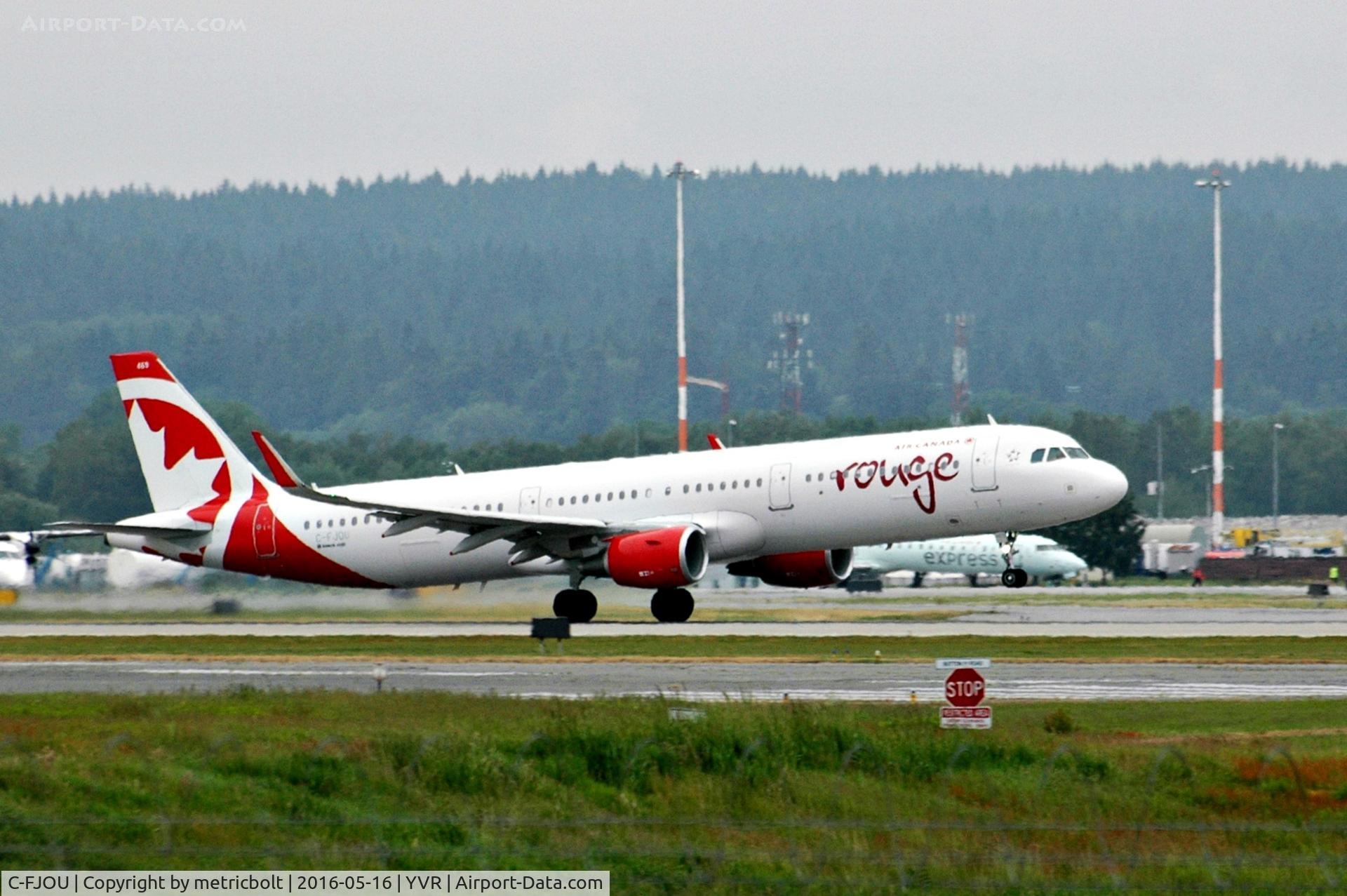 C-FJOU, 2015 Airbus A321-211 C/N 6873, Takeoff from YVR