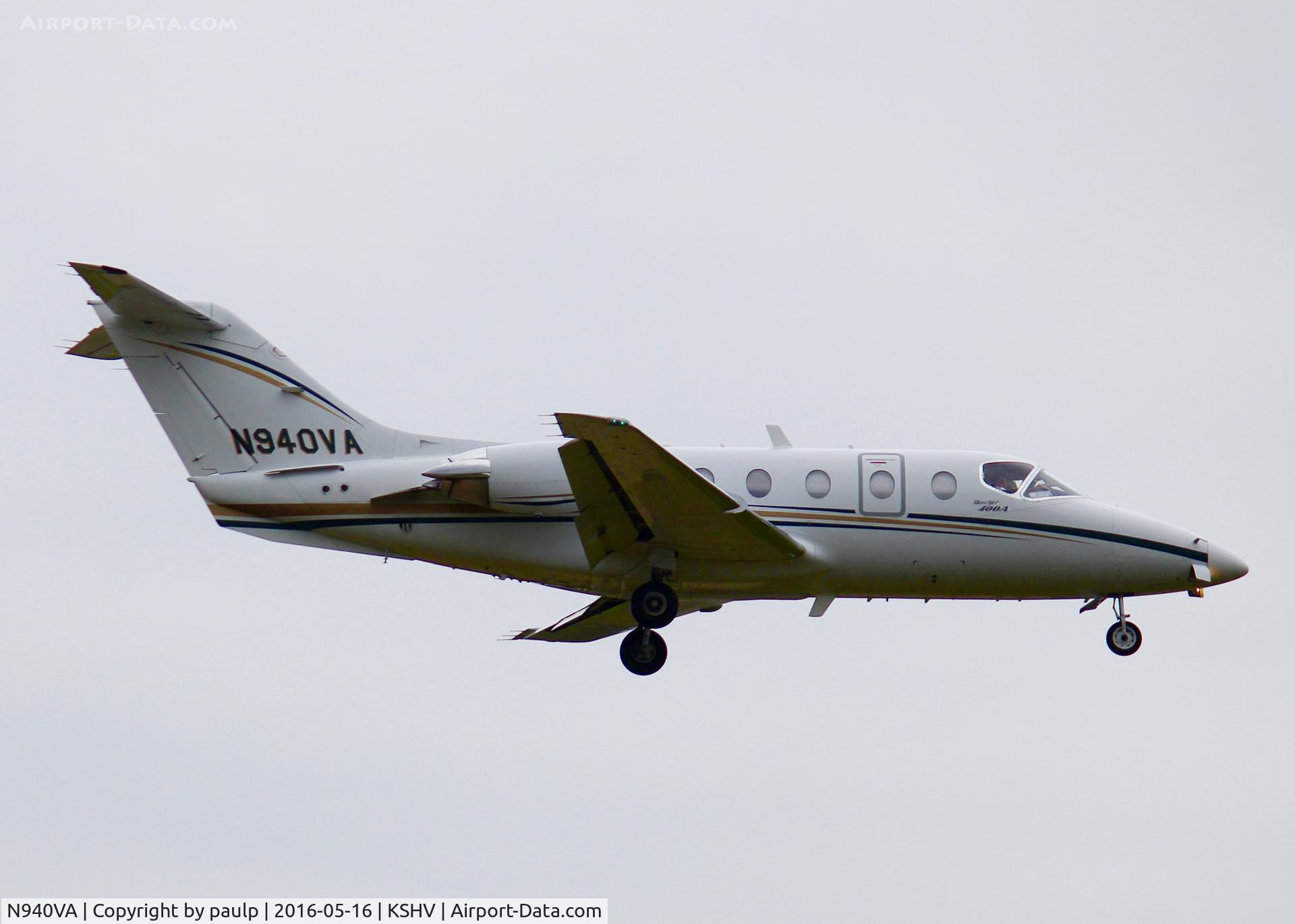 N940VA, 1998 Raytheon Beechjet 400A C/N RK-197, At Shreveport Regional.